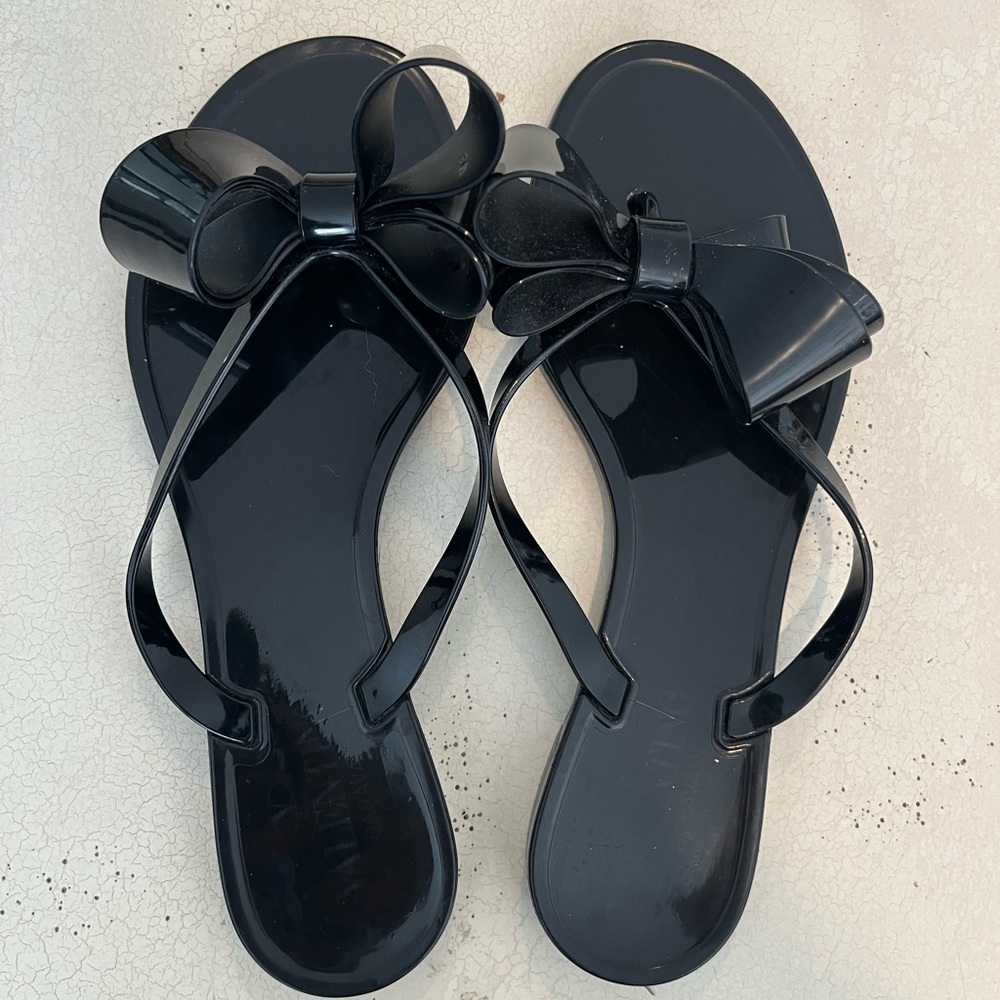 Valentino Elegant Black Bow Sandals